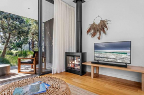 Privately Managed Villa 12 Bangalay Luxury Villas, Shoalhaven Heads
